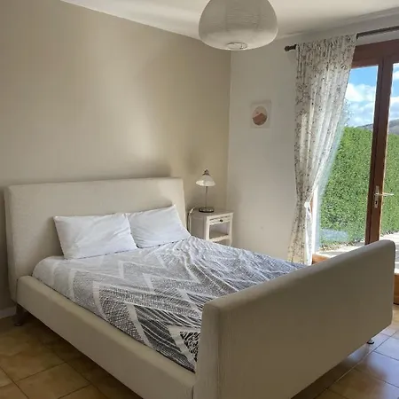 Iris, Les De Holiday home *